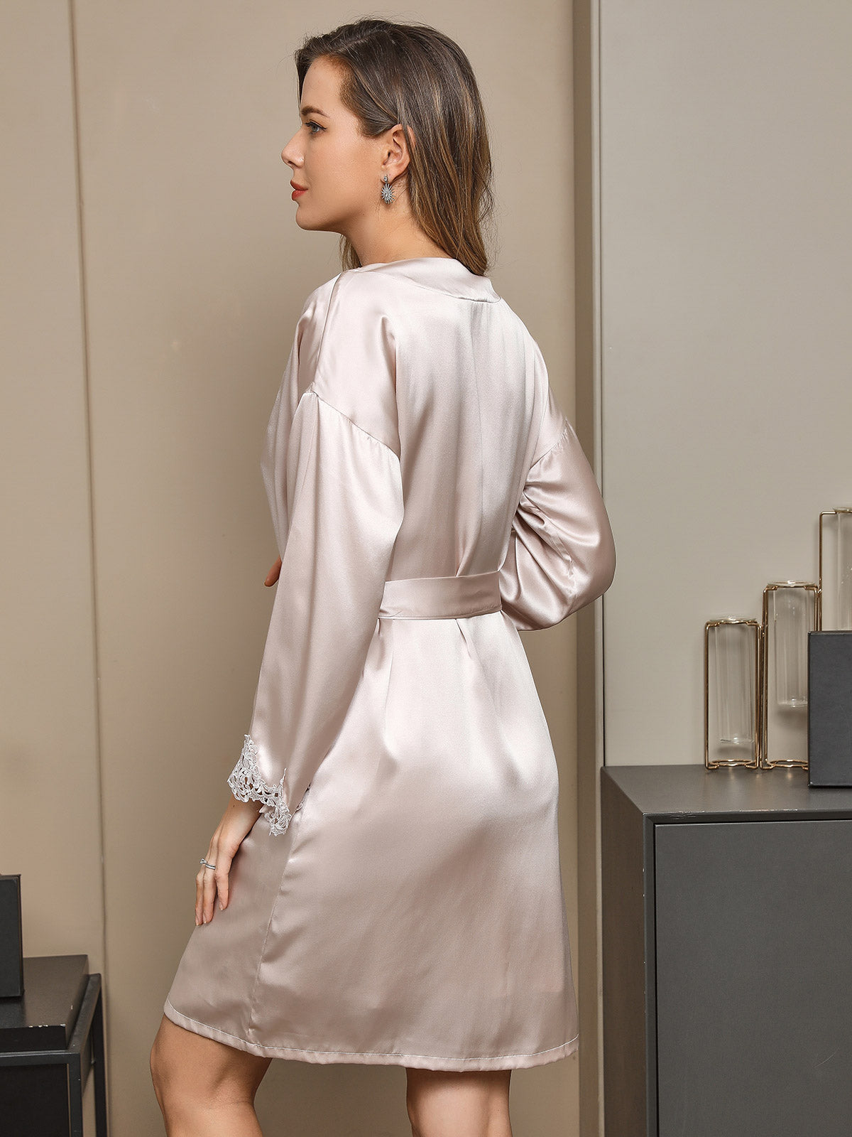 Set camicia da notte e vestaglia con bordo in pizzo di pura seta 2 pezzi