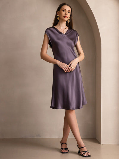 Elegante Camisola in Pura Seta Con Scollo a V
