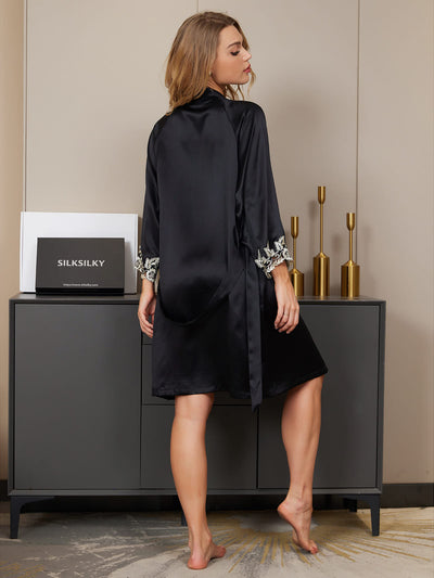 Vestaglia midi con polsini in pizzo di pura seta con cintura (senza camicia da notte)
