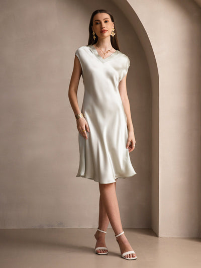 Elegante Camisola in Pura Seta Con Scollo a V