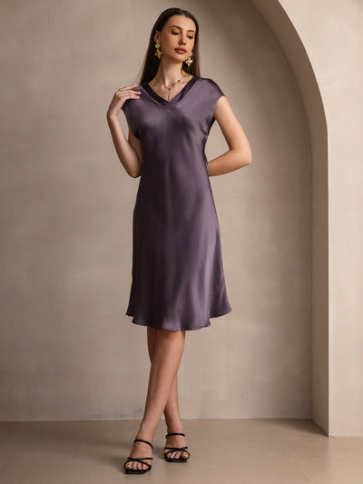 Elegante Camisola in Pura Seta Con Scollo a V